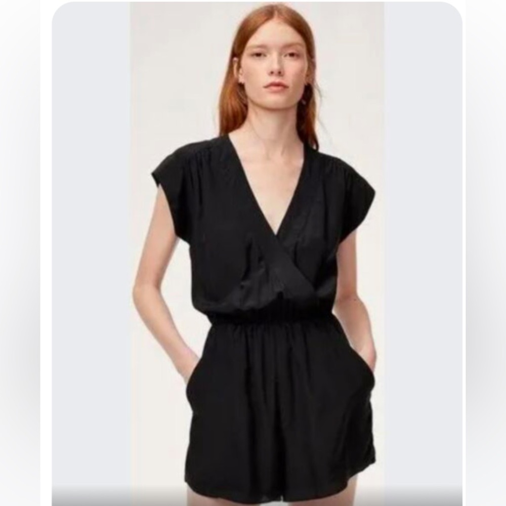 Aritizia Babaton silk romper